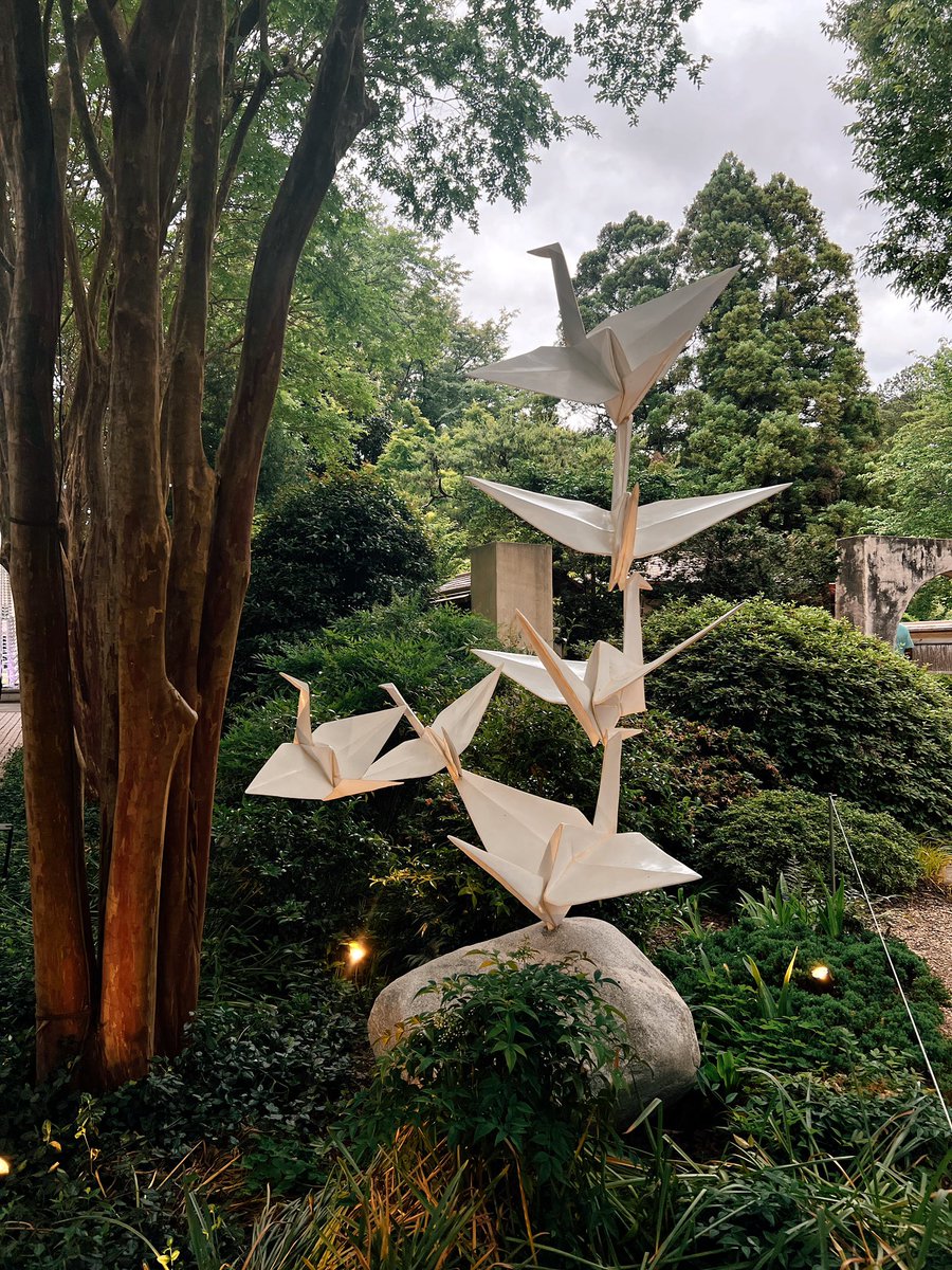 sarnew35's tweet photo. the new origami exhibit at ABG 🌻 https://t.co/gZ15CQfKSV