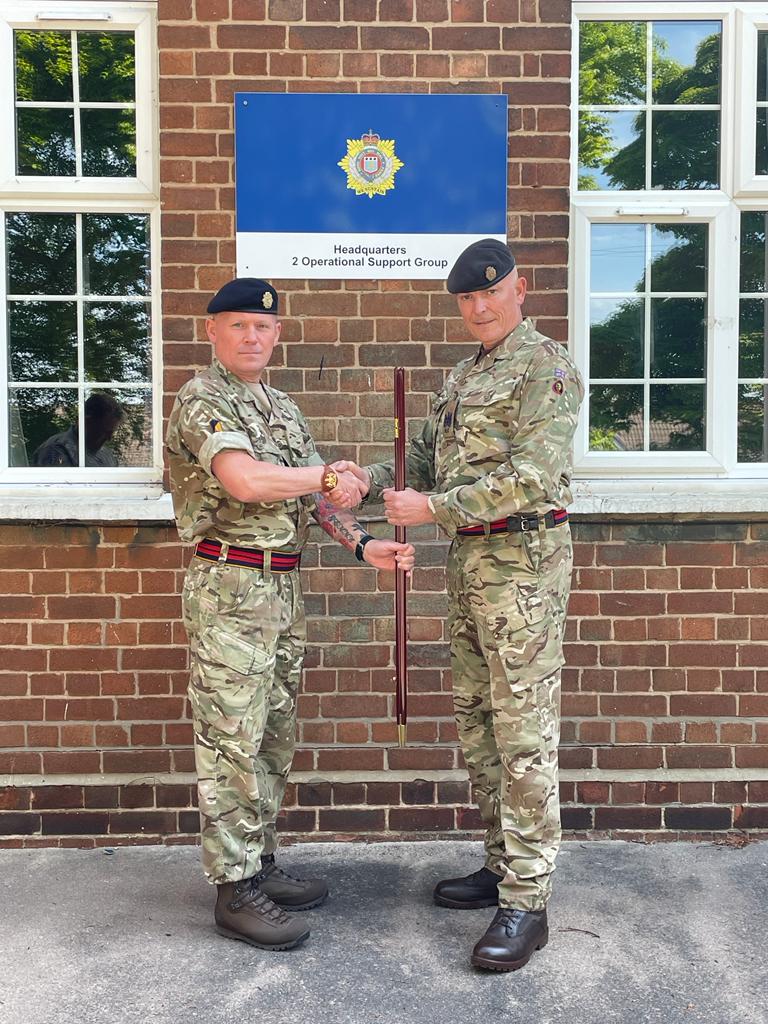 2OSGRLC's tweet photo. 2 OSG bids a fond farewell to WO1 Gould as he hands over his RSM position to the units newly appointed WO1 Allison. https://t.co/s47VvmL1XD