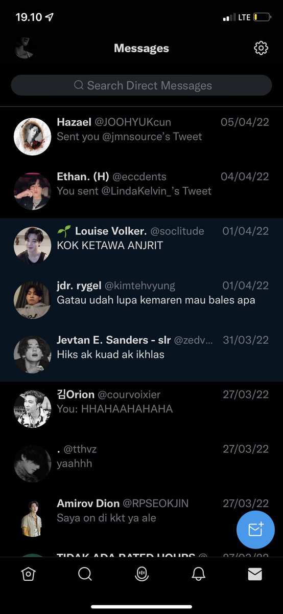 swextest's tweet photo. [[ Lihat DM nya Aleandra. Sksksk🙃 https://t.co/qxsxdIoFki