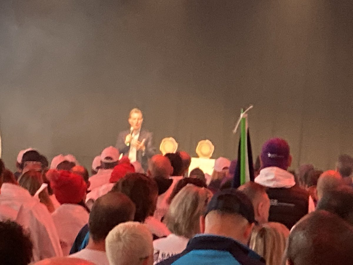 CE_Normandie's tweet photo. Clap de fin pour le #DEFIMAGINE2024 avec une folle ambiance pour la cérémonie de clôture en présence de Laurent Mignon et @lucabalo. 
@TonyEstanguet nous a adressé un sympathique message de remerciement pour la ferveur de notre engagement envers @Paris2024 ! https://t.co/X3KSxjLPPe