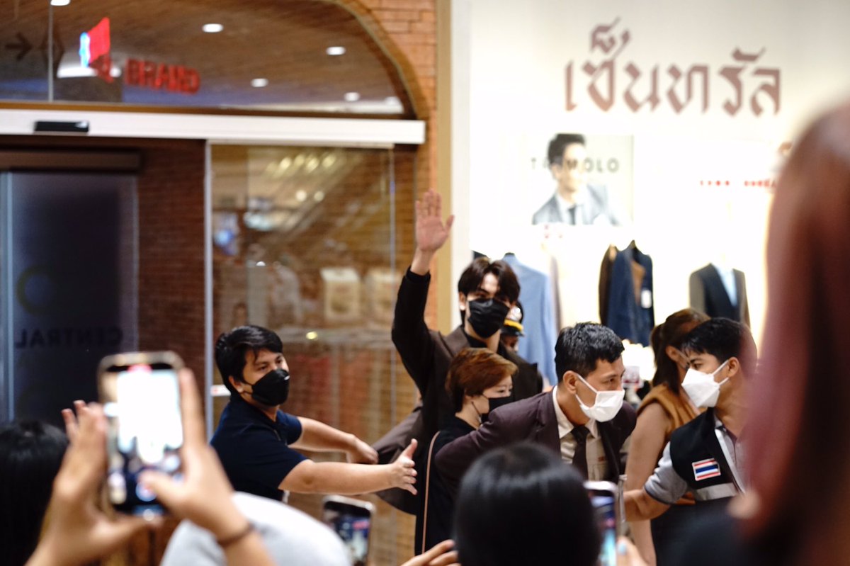 daosyndromez's tweet photo. ครั้งแรก 🤭

#จุงอาเชน
#CentralAyutthayaxjoongchen
#CoffeeSocietyxjoongchen https://t.co/ygBepcVFDj