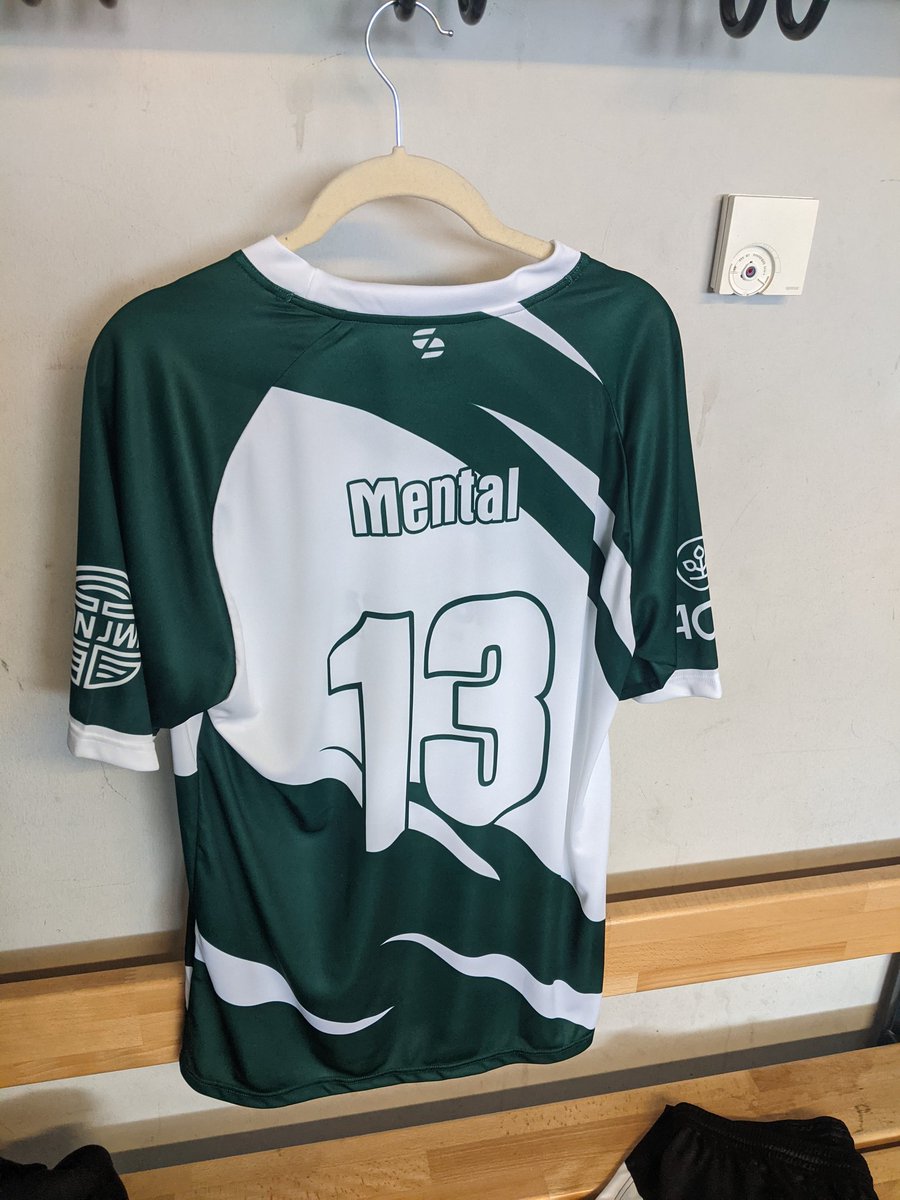 #werbung

Ob sie mich darin beerdigen werden?!
Ab 16 Uhr finden wir es heraus. 
Drückt mir die Daumen.