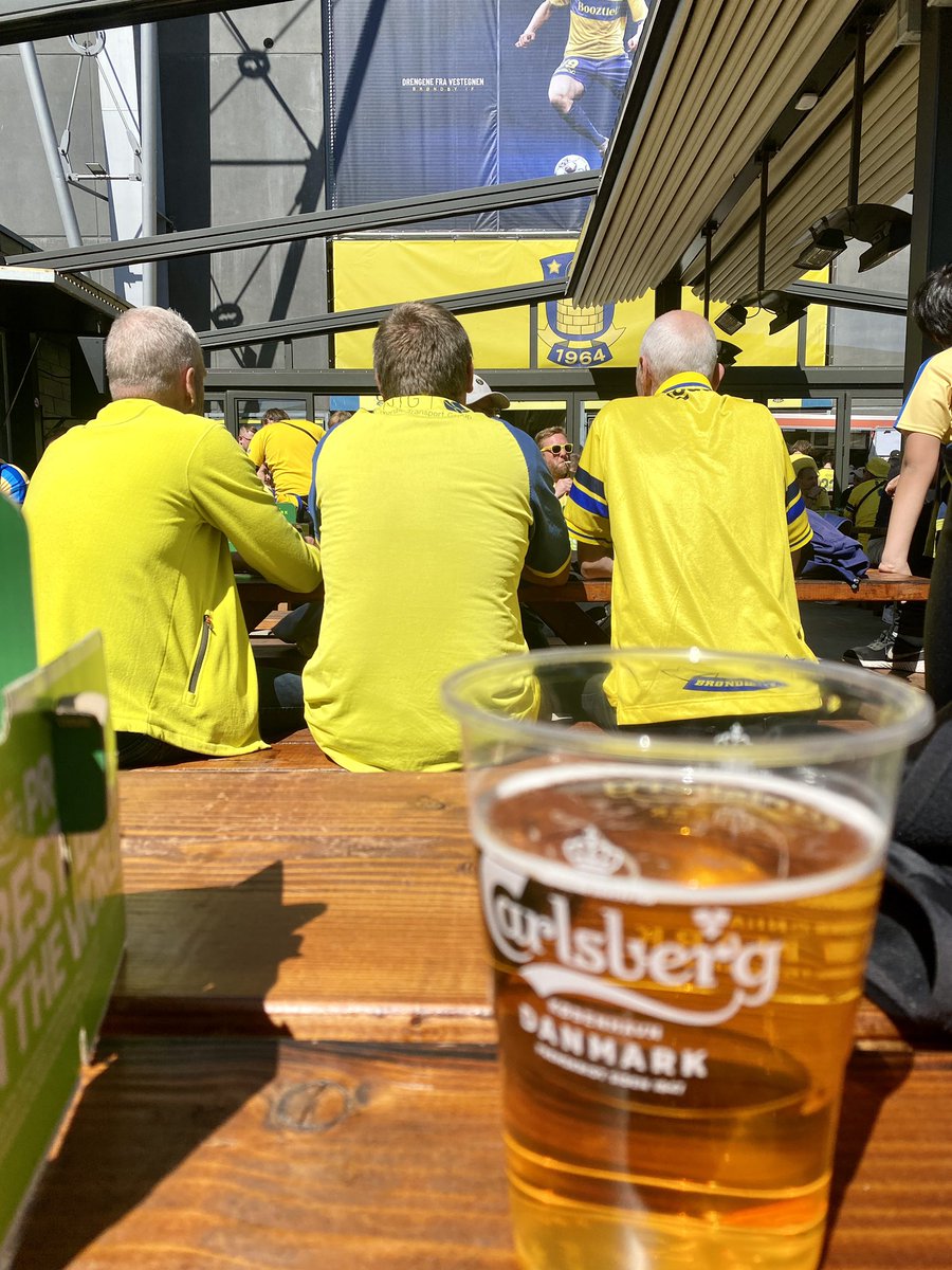 SrenStruve's tweet photo. Hvad venter os idag….?!?
#fanzonen #bif https://t.co/lUaEDYzl6t