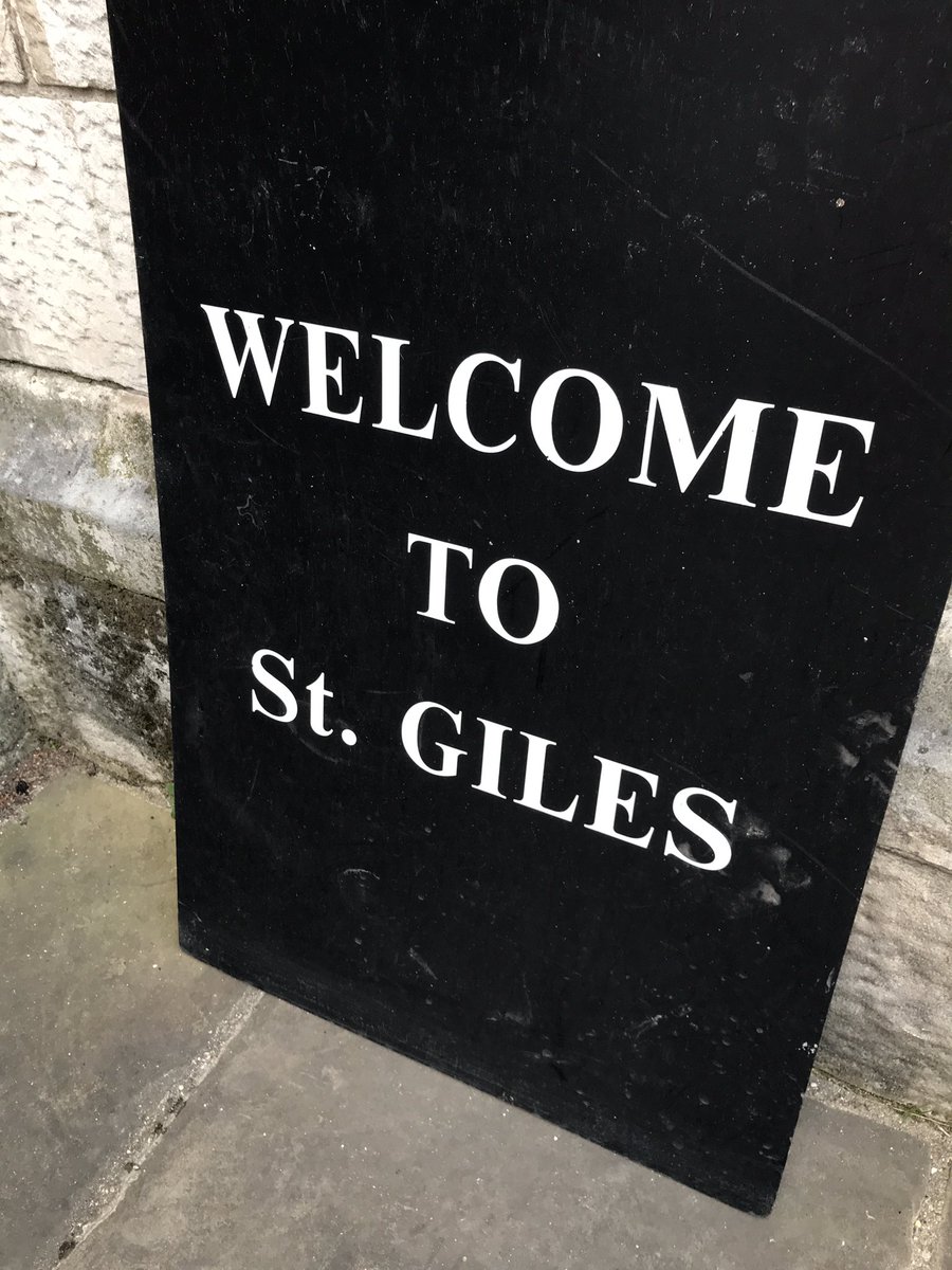 frjacknoble's tweet photo. Thank you everyone who has worked so hard to mke today. Obvs we’re following the example of #Jesus with solemn music, deep prayers, invocations of the Spirit, & the sharing of lots of wine… #holyjoy #party @churchofengland @dioceseoflondon #newrector #parishpriest @bishopSarahM https://t.co/V54VvnO6TY