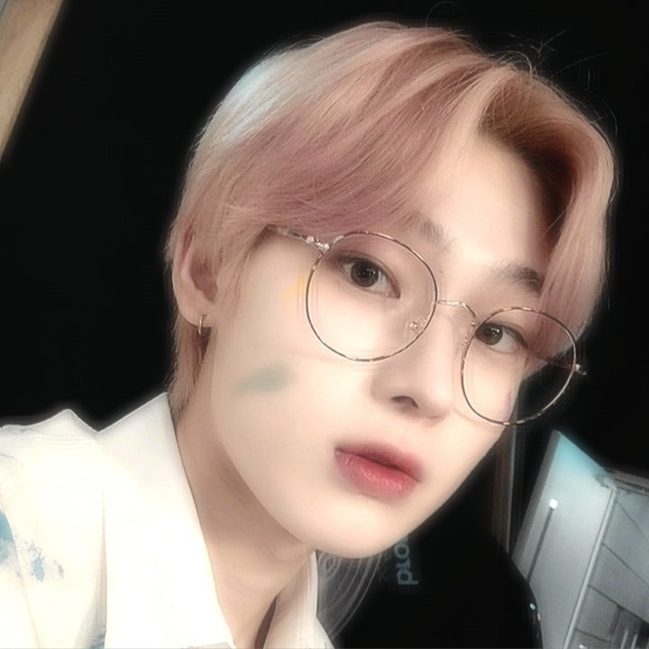 lvnishimurariki's tweet photo. ະ 🧺🌿 glasses ✧‧˚

#ENSD #ENGENESelcaDay #ENHYPEN_SUNOO @ENHYPEN_members https://t.co/4VjnKwNGwB