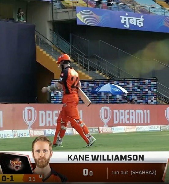 singhankyt's tweet photo. #SRHvsRCB
#ViratKohli𓃵 #KaneWilliamson 
Golden duck😂😅Diamond duck https://t.co/5JTl6EhrQ4
