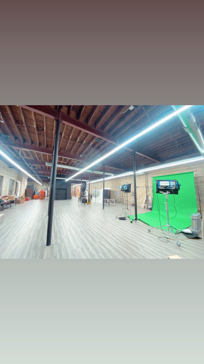 McHughGC's tweet photo. Production studio for my client https://t.co/oK5clzM3lT