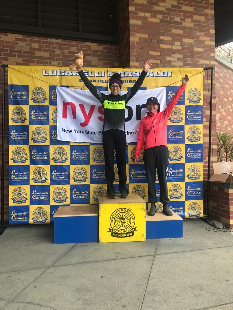 CRCARockstar's tweet photo. And in the women's Cat 3 field at the Bear Mtn Classic, R*s Emma Betuel took 3rd, and Emily Singleton took 5th. https://t.co/9mTCGDifTF