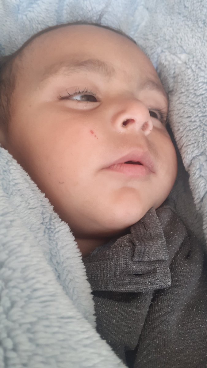 narBebek3's tweet photo. #CemreBaysel nolursunuz bunca kişide sesimizi duyun kimse yokmu nolursunuz yardim edin lutfen destek olun kardesinize cok zor durumdayim kirami oduyemiyorum ev sahibim surekli kapima geliyor allah rizasi icin yardìm edin https://t.co/sAP3AxF8O2