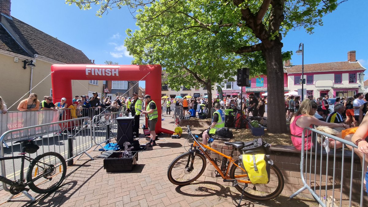 GizmoEvents's tweet photo. Absolutely fantastic atmosphere here at the #Woodbridge10k finish line! 👏 

Well done to all of today's runners! You're all fab and have really nailed it!

#10k #Woodbridge #suffolk https://t.co/EnhKLsk2of