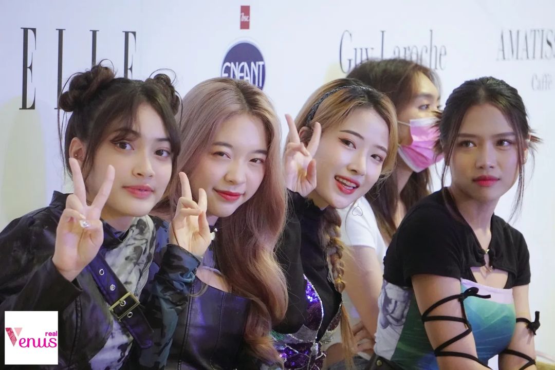 real_venus_rq's tweet photo. บ้านReal Venus ทางทวิตเปิดแล้วนะครับ มาฟอลกันได้นะครับ 🙏🙏

#RoseQuartz #RQ  #0316ent https://t.co/1N1t6gR0rO