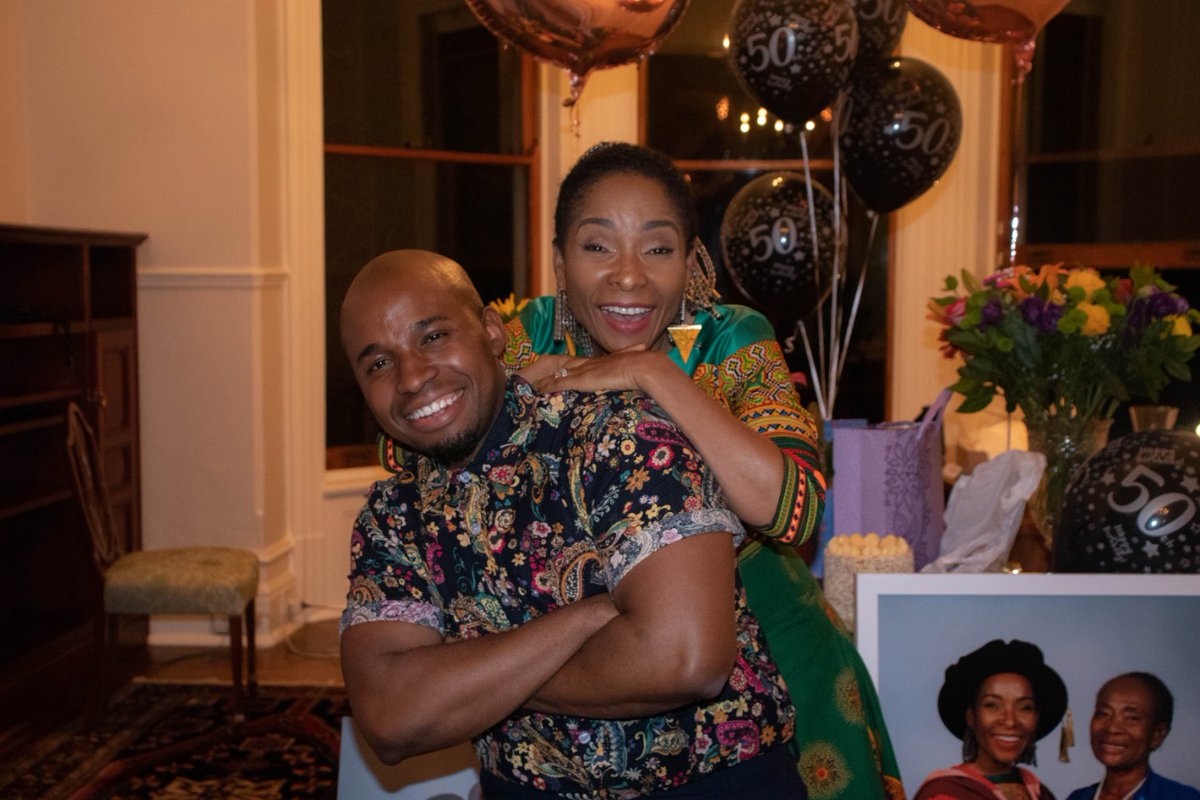 TsholoSetati's tweet photo. Happy Mother's Day @FabAcademic 
Love you ma! 😍😍😍 https://t.co/NOFKj4hUjC