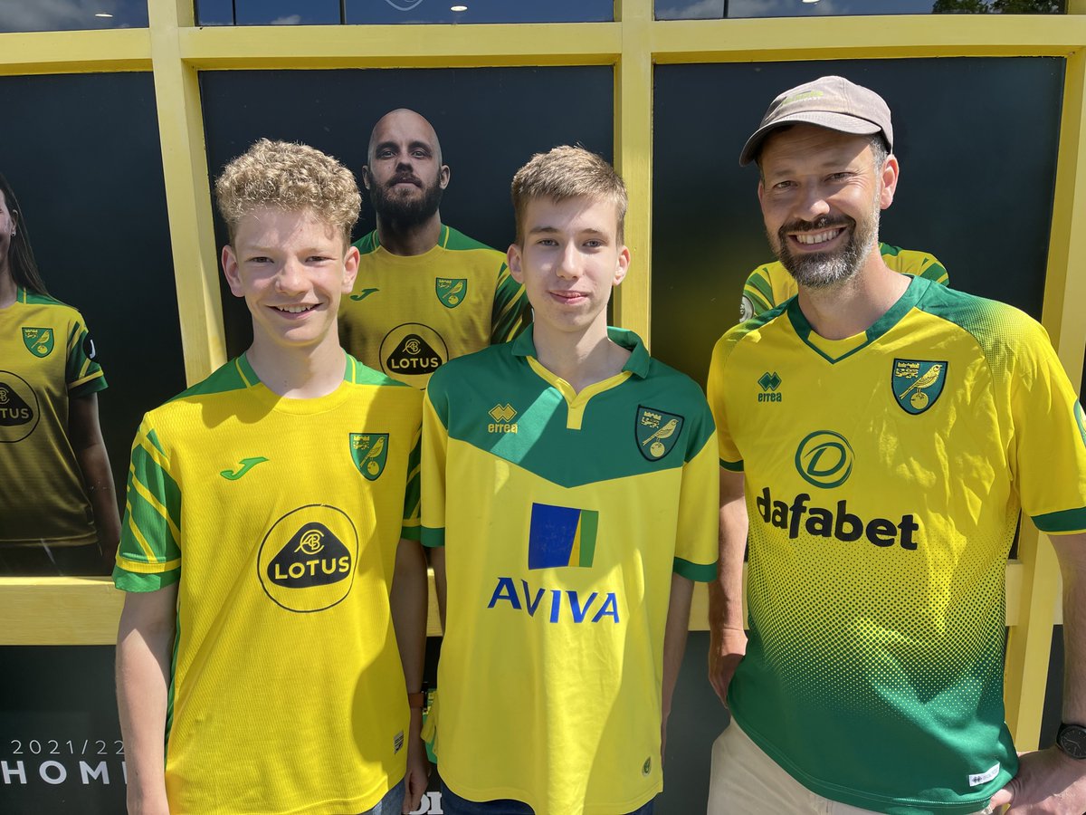 BobRutler's tweet photo. Lovey to meet Yarik (middle) from Ukraine 🇺🇦 

@lindner78 and his family have taken him in during the conflict and today he’s an honorary #ncfc fan. 

Still a big smile on his face despite all he has been through. 

💛💚 https://t.co/vaecYeLaOp