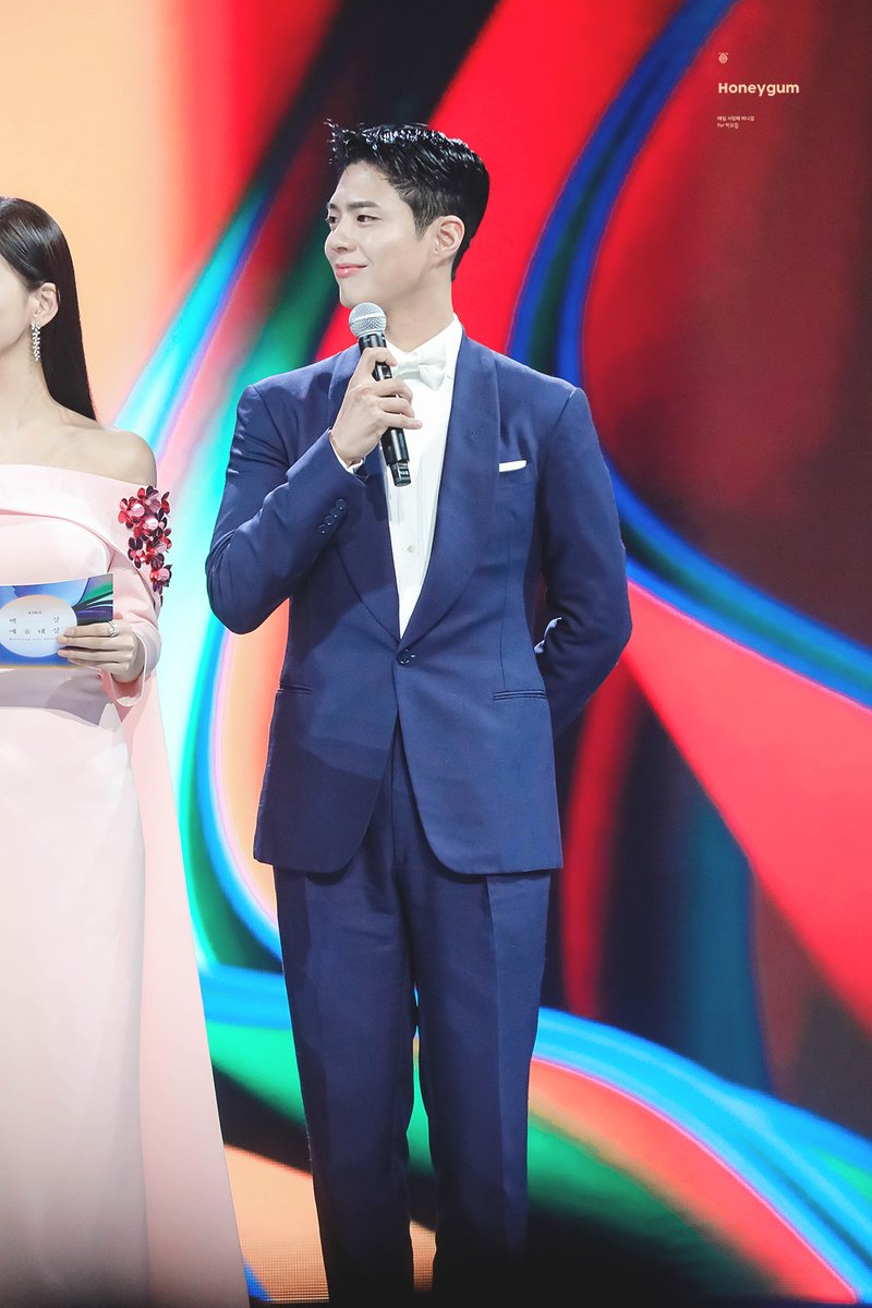 Honeygum0616's tweet photo. 220506 백상예술대상

@BOGUMMY 우리 다시 봄🌸

#박보검 https://t.co/MpmjAxK6wX