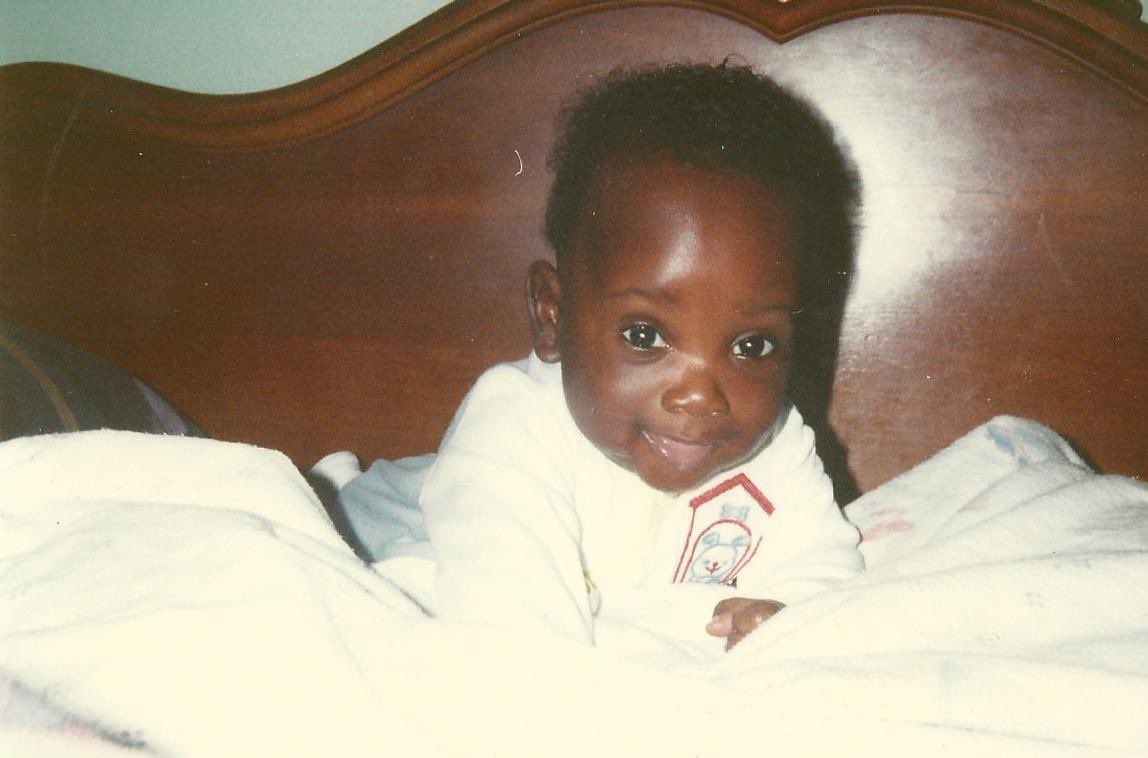 Pagingdrmay's tweet photo. I was born at 2lb 12 oz. I still have the scar from the chest tube placed during my 4 month NICU stay. Family was told I may have significant cognitive delays. Who knew that this preemie one day would be off to train as a child neurologist #MedTwitter #Pediatrics #Motivation https://t.co/x4VeQ8iTdH