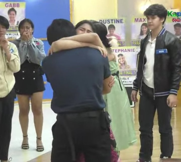 luvxine's tweet photo. Ang first ultimate ship ko, Maxine and Dustin, Maxtine 😭 grabe ito yata yung pinaka mahigpit na yakap nila sa isat-isa😭 mami-miss ko ang mag cap😭 https://t.co/7PczIxwXHe