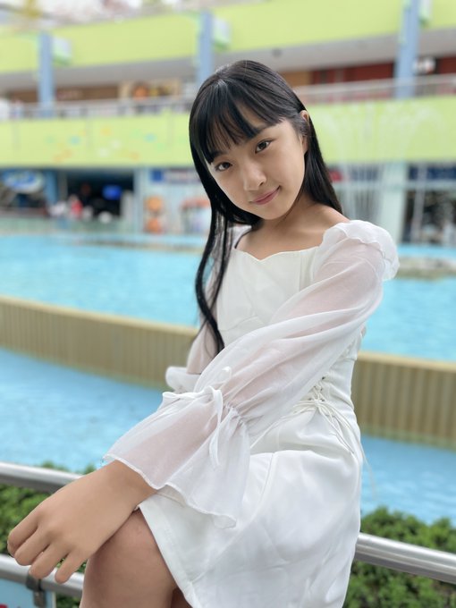 Twitterのコスプレ画像3