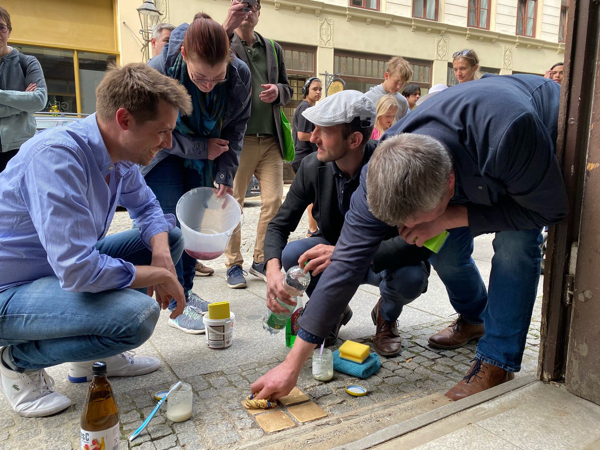 #8mai1945
✡️#stehauf