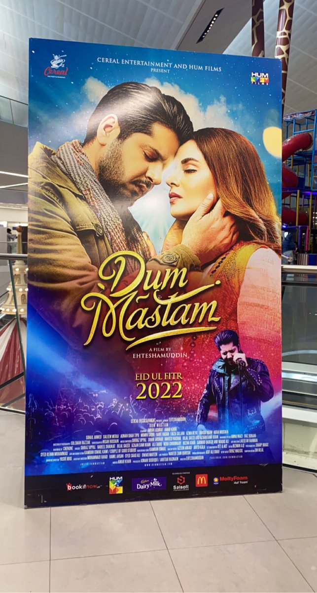Watched the movie and I really loved it ❤️ Imran Ashraf is a fine actor and he really nailed it 👍. Most importantly he is sooo good in both emotional and funny scenes!!!!! Love it 🥰 @IamImranAshraf  #DumMastam