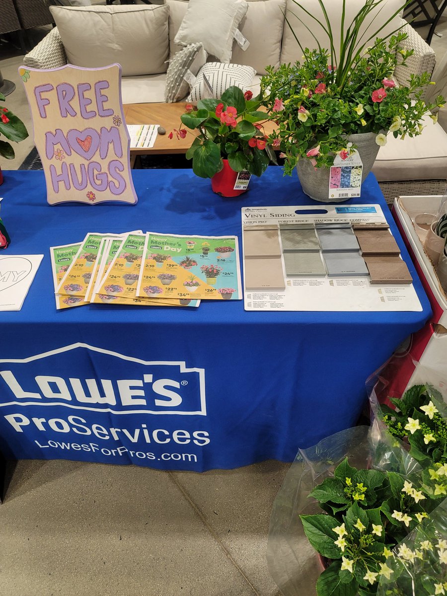 Lowe's Harrisburg #0522 tweet media