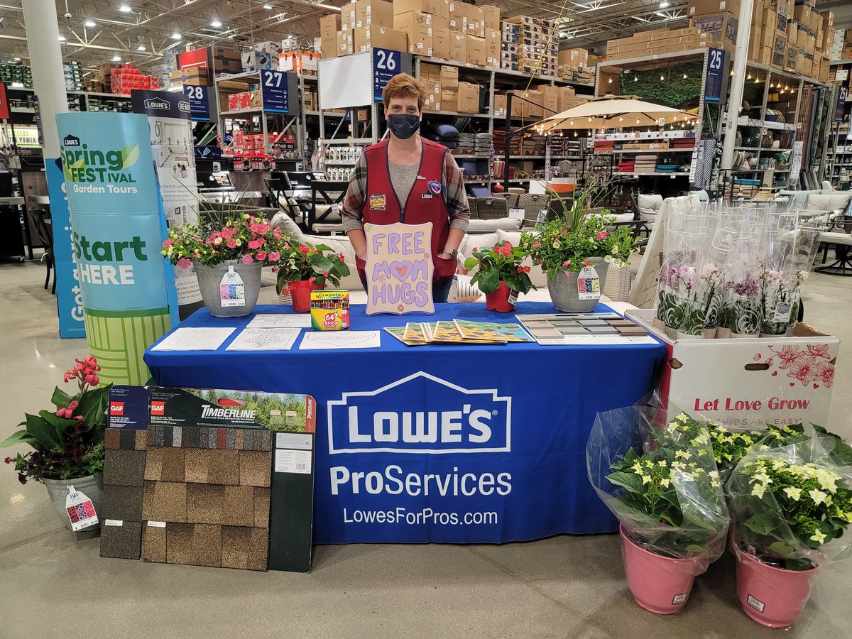 Lowe's Harrisburg #0522 tweet media
