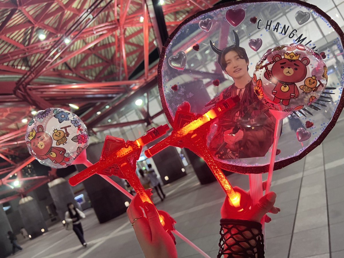 SHURA0311's tweet photo. We are T❤️‍🔥🔥❤️ 🫶🫰🏻🫰🏻🫰🏻
２日間楽しかった💗

#東方神起 
#TVXQ 
#The_GARDEN 
#biggest https://t.co/kAFC2Nhff4