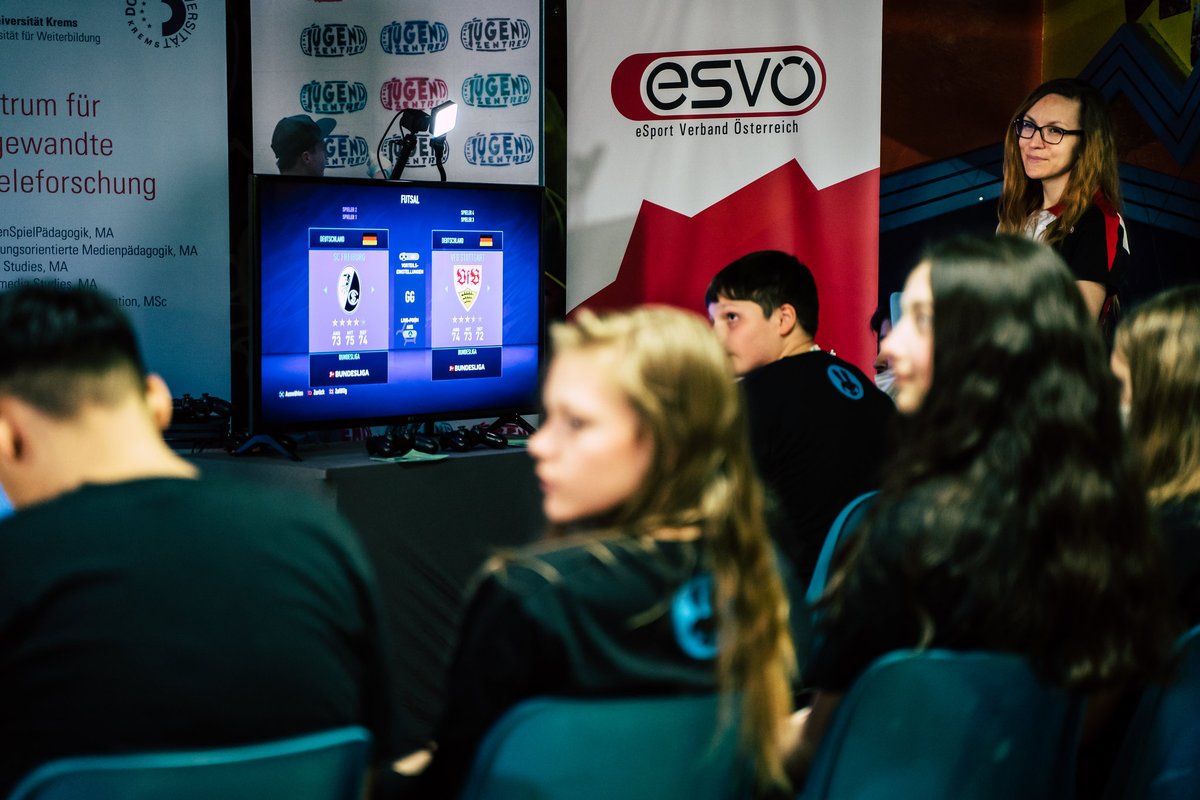 it's so rewarding to be part of school projects - those happy faces are priceless.

thank you <a href="/esportschulliga/">E-Sport Schulliga</a> &amp; team for your dedication 🏆🥳 #esports #referee

credit <a href="/David_Ihl/">David Ihl</a> <a href="/esvoe/">ESVÖ - E-Sport Verband Österreich</a>