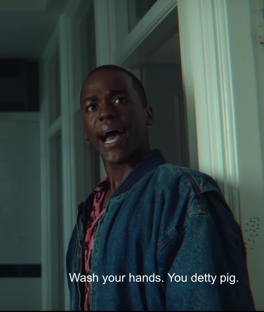 Rkxy44's tweet photo. It is good to know the 14th Doctor will educate people on good hygiene and proper procedure for hand washing 😁 @bbcdoctorwho https://t.co/ESIugIdYXw