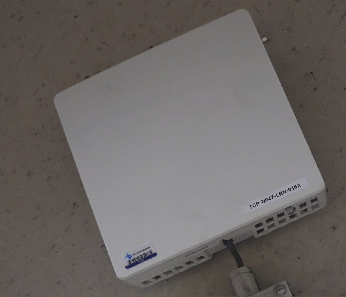 MatthewAscough's tweet photo. @geofftech Underground 4G really can't be far away. Already spotted new cellular kit at chalk farm https://t.co/dgjCAwK9Wi