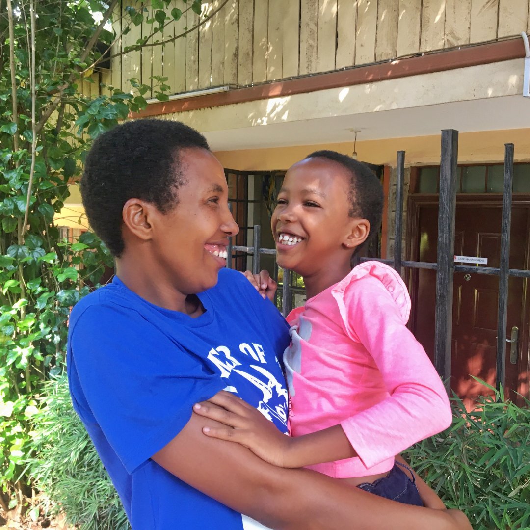 Happy Mother’s Day to the 2,500+ amazing refugee women at MADE51, who are using their artisanal skills to build better futures for 5,710 children! Let's use this day to show our affection and respect 💖

(c) 
UNHCR
RefuSHE

#MothersDay #WithRefugees #HappyMothersDay