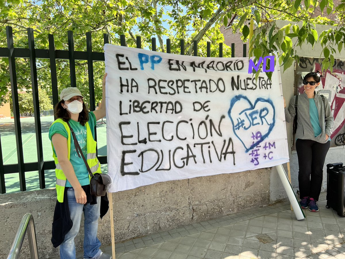 Asociación Vecinal Las Tablas tweet media