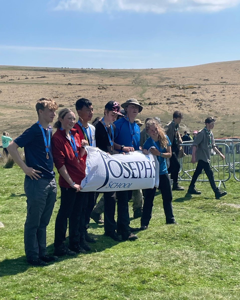 StJosephsSch's tweet photo. Congratulations to the brilliant Ten Tors Team who completed their 35 mile challenge and are still smiling. Louisa, Georgie, Finn, Zack, Jack and Barnaby we are very proud of you all 👏 https://t.co/DhmV0vofbl