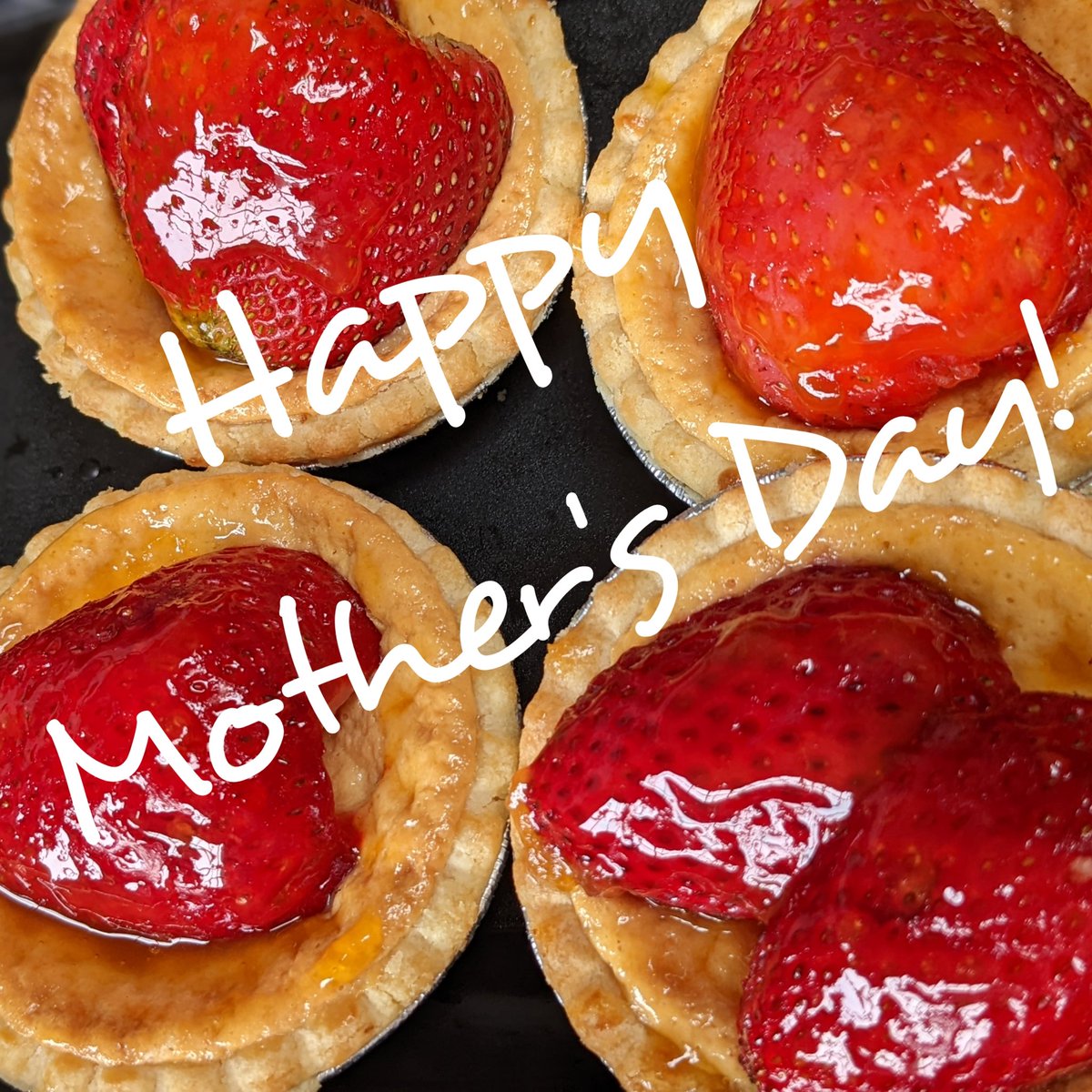 BreadBasketDC's tweet photo. "If love is as sweet as a flower, then my mother is that sweet flower of love."
Stevie Wonder

#happymothersday #momsrock #treatmom #sweettreat #strawberrytart #fruittart #breadbasketdalycity #dalycityeats #bayareabaker #localandfresh https://t.co/RW0i16ADL3