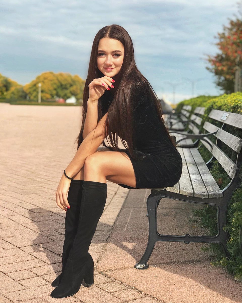 Iryna & NFT tweet media