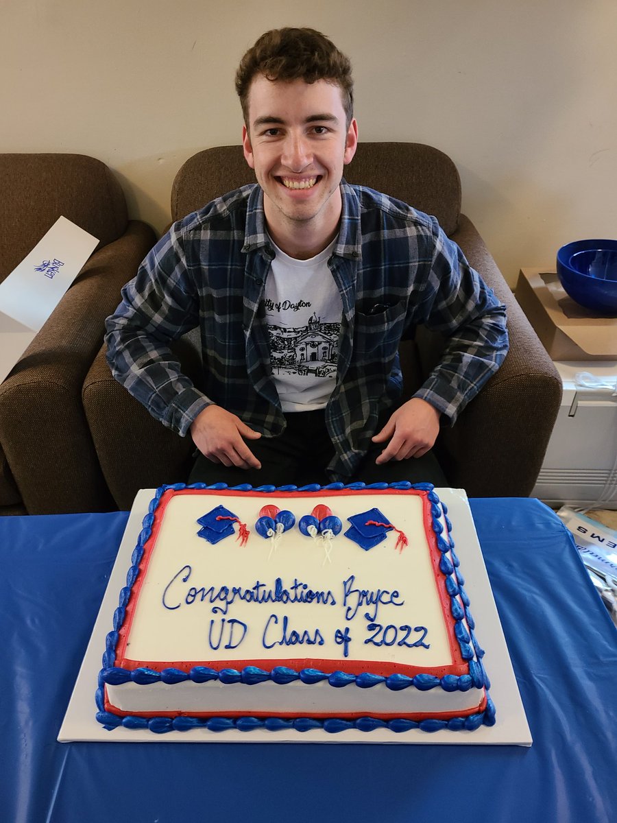 TSquaredAuto's tweet photo. Congratulations Bryce Weyler! The best is yet to come!🎉👨‍🎓💕
#flyer22grad https://t.co/AINcbqquvB