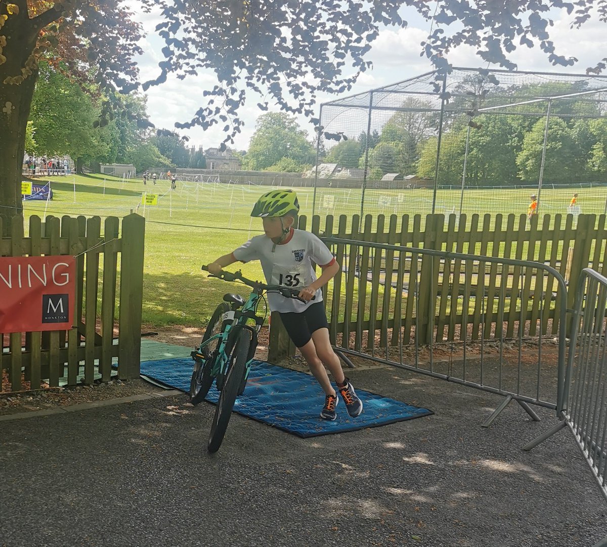 James and George in full flow during the Year 6 triathlon event. Both boys competing fantastically well in tough conditions #engage #inspire #challenge 🏊‍♂️🚴‍♂️🏃‍♂️