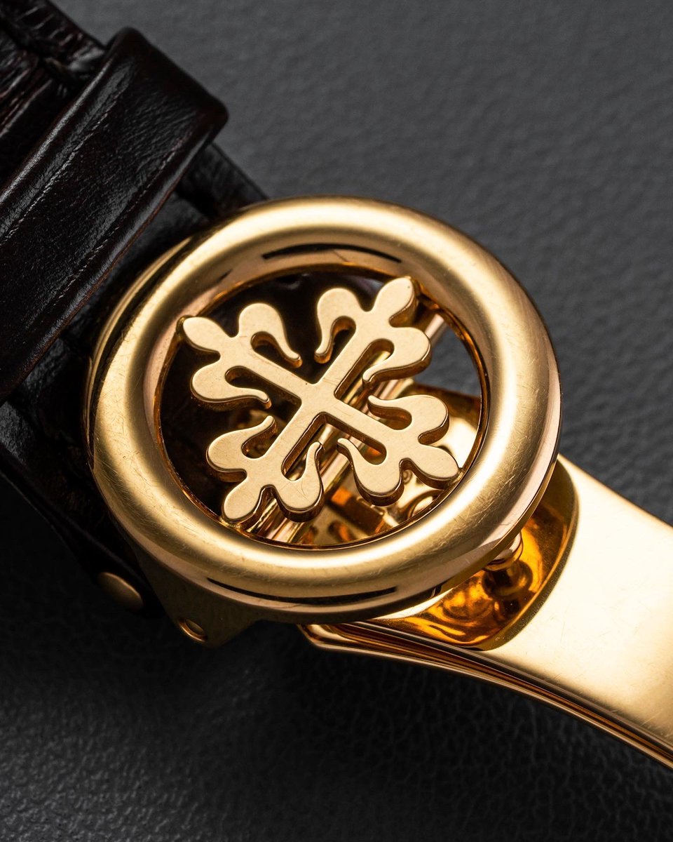 baldassarreted's tweet photo. A legend in the world of high horology, the Patek Philippe 5970R. https://t.co/VlGysSTAc1