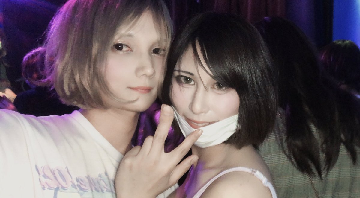 nanako_nakonako's tweet photo. 久々のクラブイベント!よき空間の中お酒も沢山飲ませて頂け、超絶美人の皆さまに絡ませてもらえて幸せこの上なかった。。。圧倒的感謝。。。。
#トラエモ
#Trans_Emotion https://t.co/BXLIWjSl5V