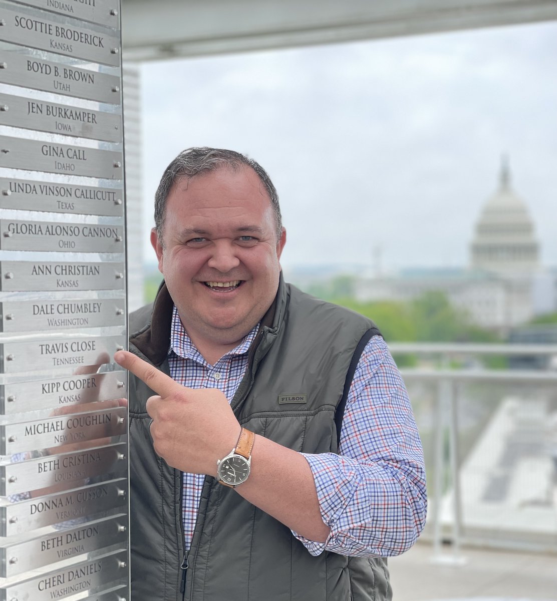 travisclose's tweet photo. Checking out my new #RPAC #HOF plate at the @nardotrealtor building in Washington DC #uscapital #tnrealtors #travisclosehomes #realestatepartners #GCAR @GCR_News #filson #narmidyear #realtorparty #realtorlife #morethansellinghouses https://t.co/w8Afutxp83