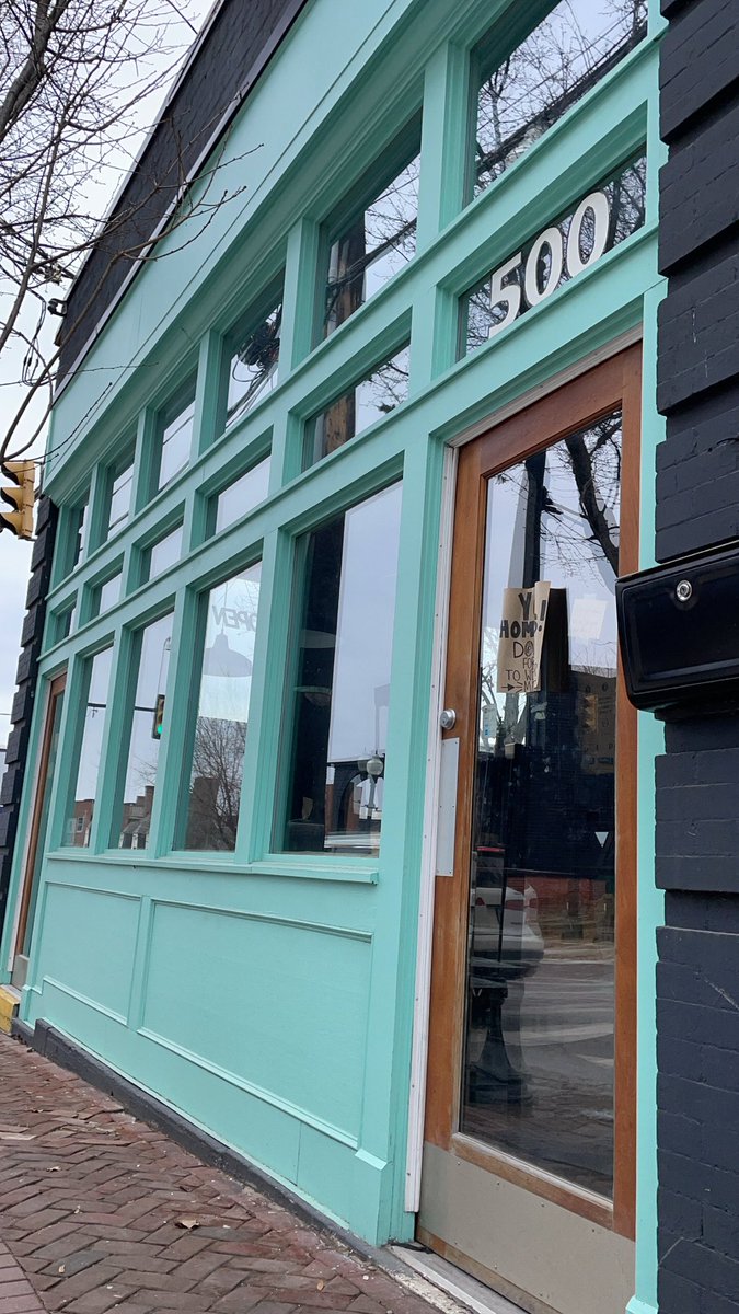 LAST CHANCE: Homies, today is yo’ last opportunity to visit our LYH shop before we close for good! 🥲

We’ll be SLINGIN’ strong ‘til 1pm so come on by!