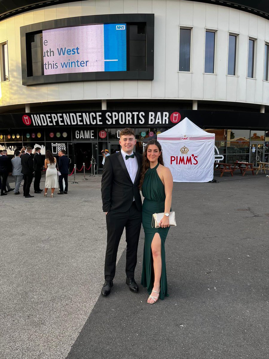 Eve M Williams tweet media