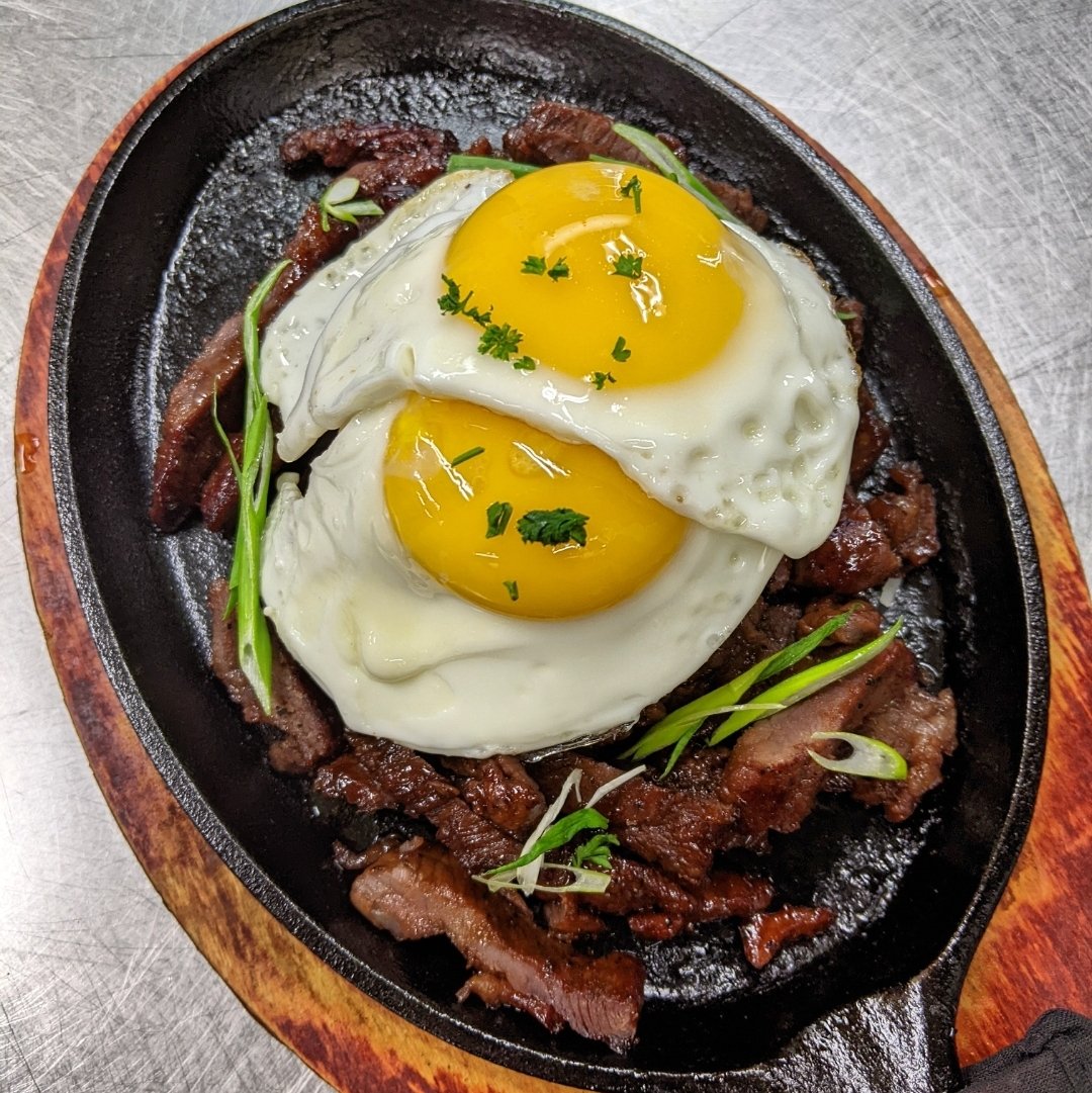 Happy Mother's day! 
It's a beautiful day to have brunch! We have lots of options, so make sure to come in with an empty stomach!

#Brunch #mothersday #happysunday