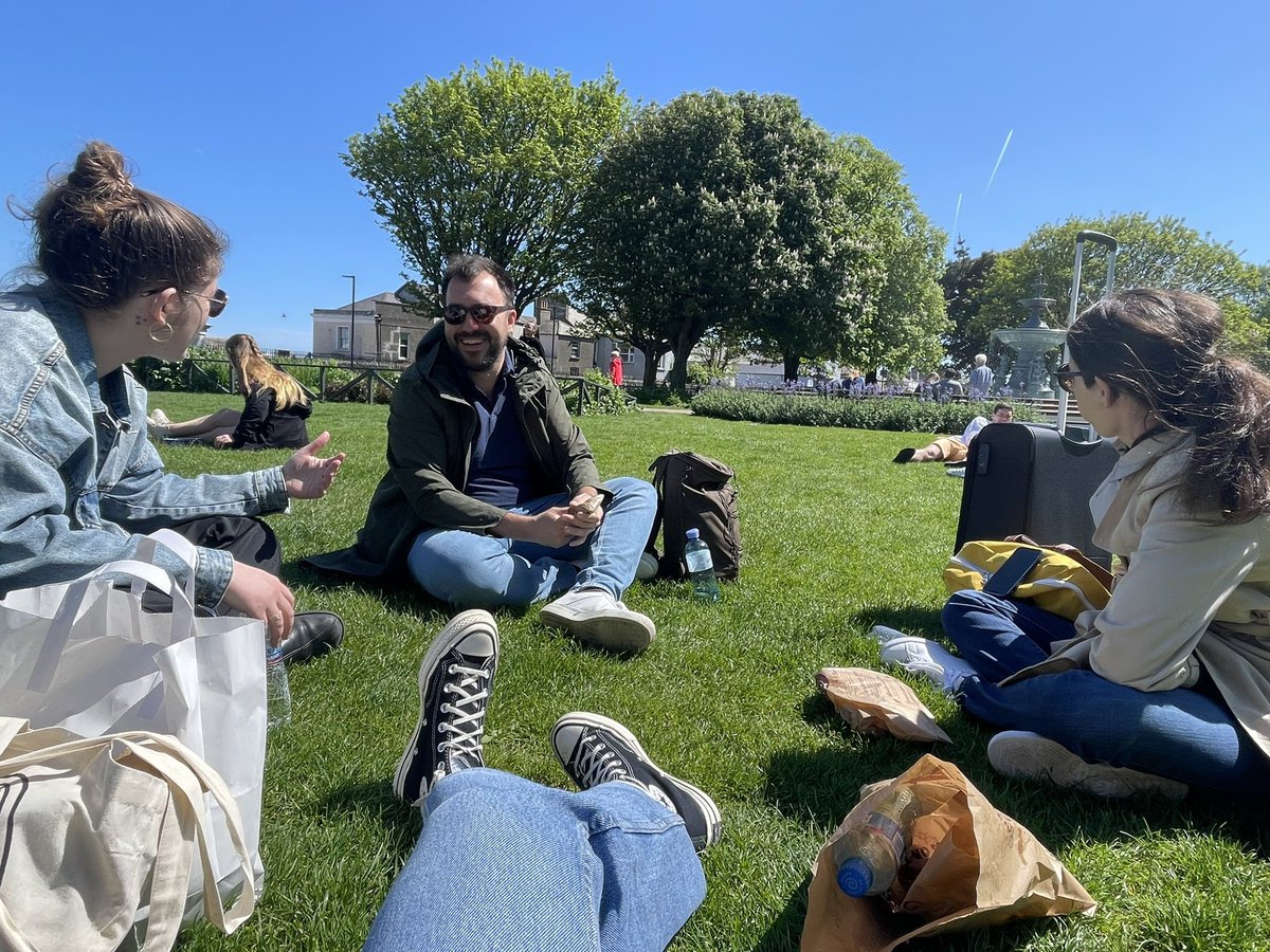 NataliaUmansky's tweet photo. Post-conference chill out #COMPTEXT22 

@christianpipal @alonadoli https://t.co/q9Vv4NZTLZ