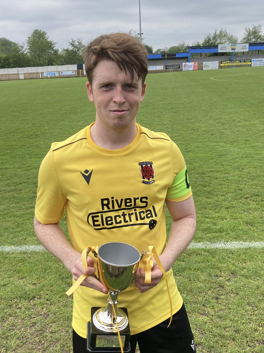 peely6's tweet photo. Well done @ChorleyFCYouth @GeorgePeel11 what a way to finish captaining the under 18s, great journey to watch, great memories 
Well done George peel absolutely outstanding  @chorleyfc https://t.co/UZYnOeH3Yn