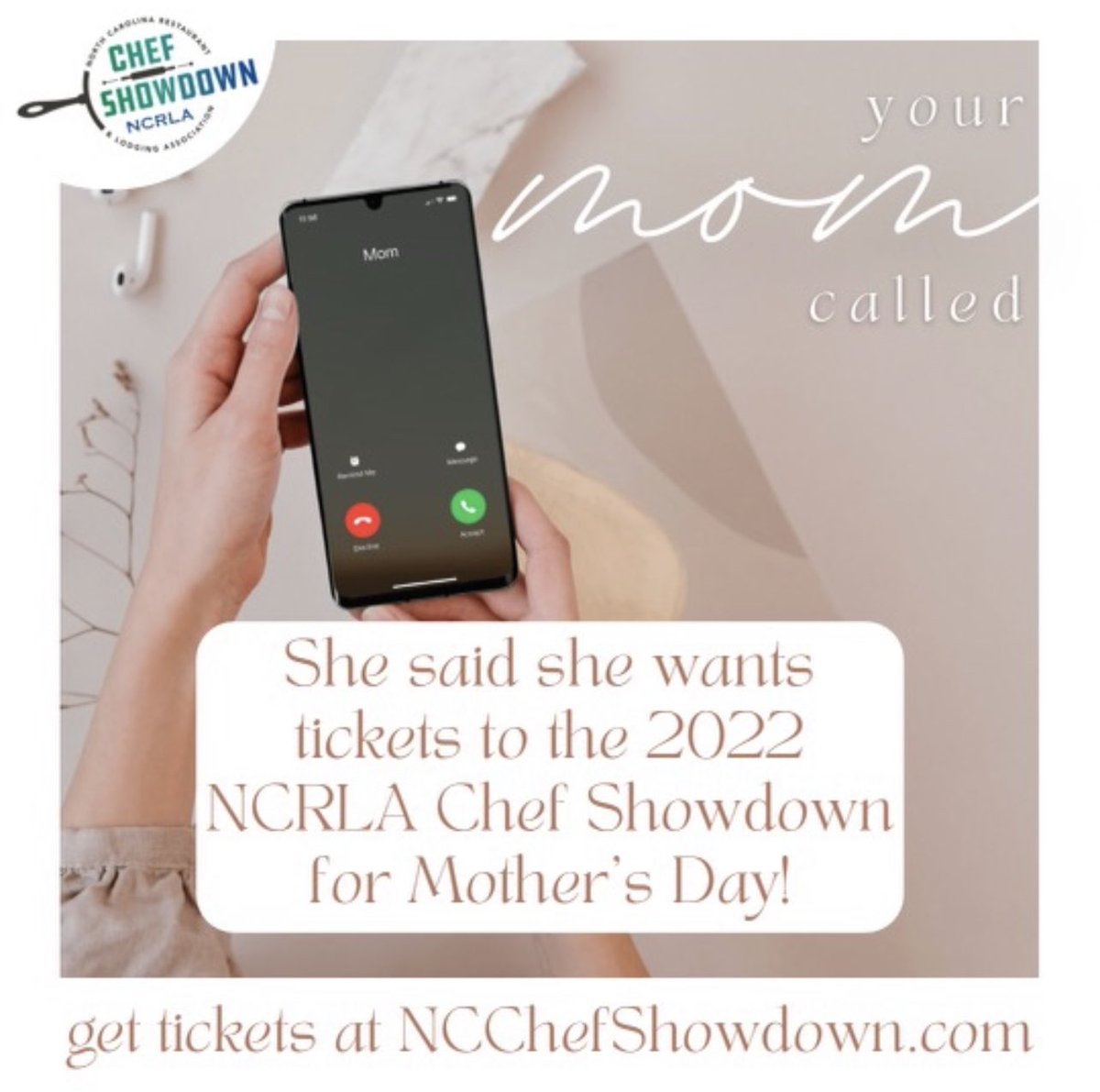 Because #Mom always knows best! Stop looking for a last-minute #MothersDay gift… we have you covered! Visit us at NCChefShowdown.com for the link for Tickets to the @NCRLAChefShown Grand Finale, presented by @GotToBeNC in Raleigh on August 8🏆#GetTicketsNow