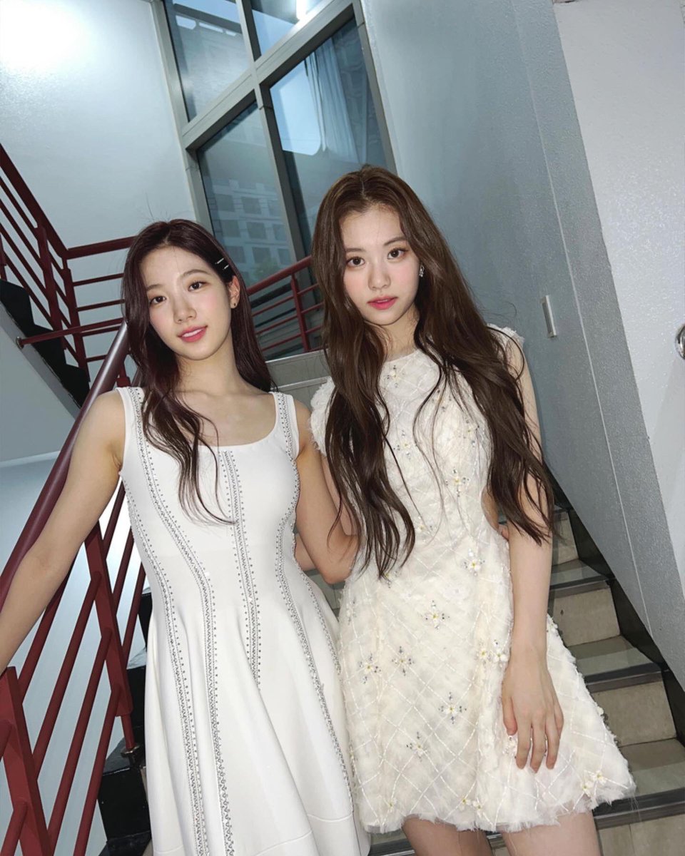 KGARAM_OFFICIAL's tweet photo. 즈하 가람 🖤 https://t.co/oZCvR6J20a