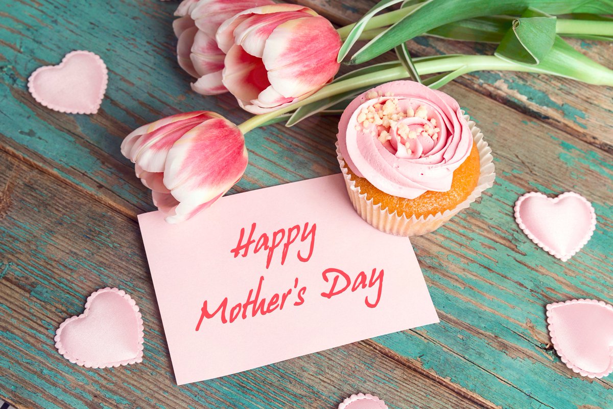Happy Mother's Day to all of Moms!  Thank you for all you do for US!  A special thank you to our Unique Sweets Team Mommas, for all you do, for the time you put in, the miles your drive, THANK YOU!