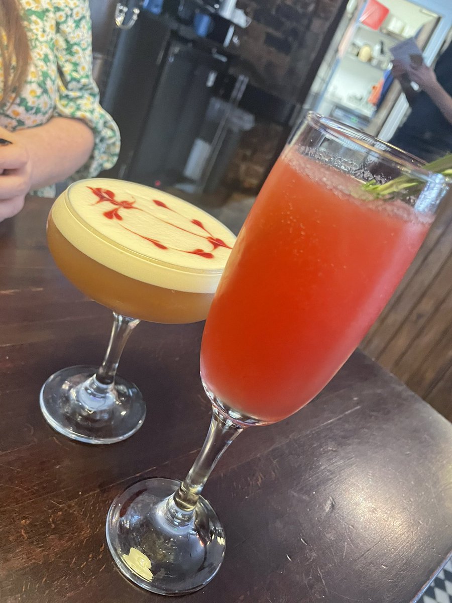 gillianSNP's tweet photo. After a long week, we’ve earned a few cocktails #motherdaughterday https://t.co/5xxFE3By7u