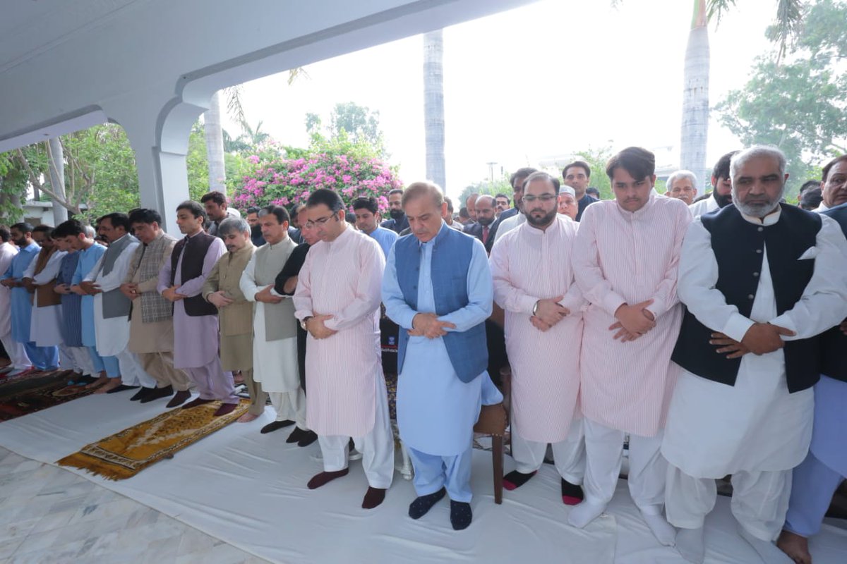 Prime Minister of Pakistan 🇵🇰 Shehbaz Sharif tweet media