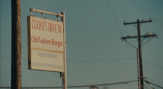 filmdaze's tweet photo. “Mom, did you feel emotional the first time that you drove in Sacramento? I did. All those bends I've known my whole life, and stores, and the whole thing. But I wanted to tell you I love you. Thank you.”

‘Lady Bird’ (2017) dir. Greta Gerwig https://t.co/vKE7Jyq4UK